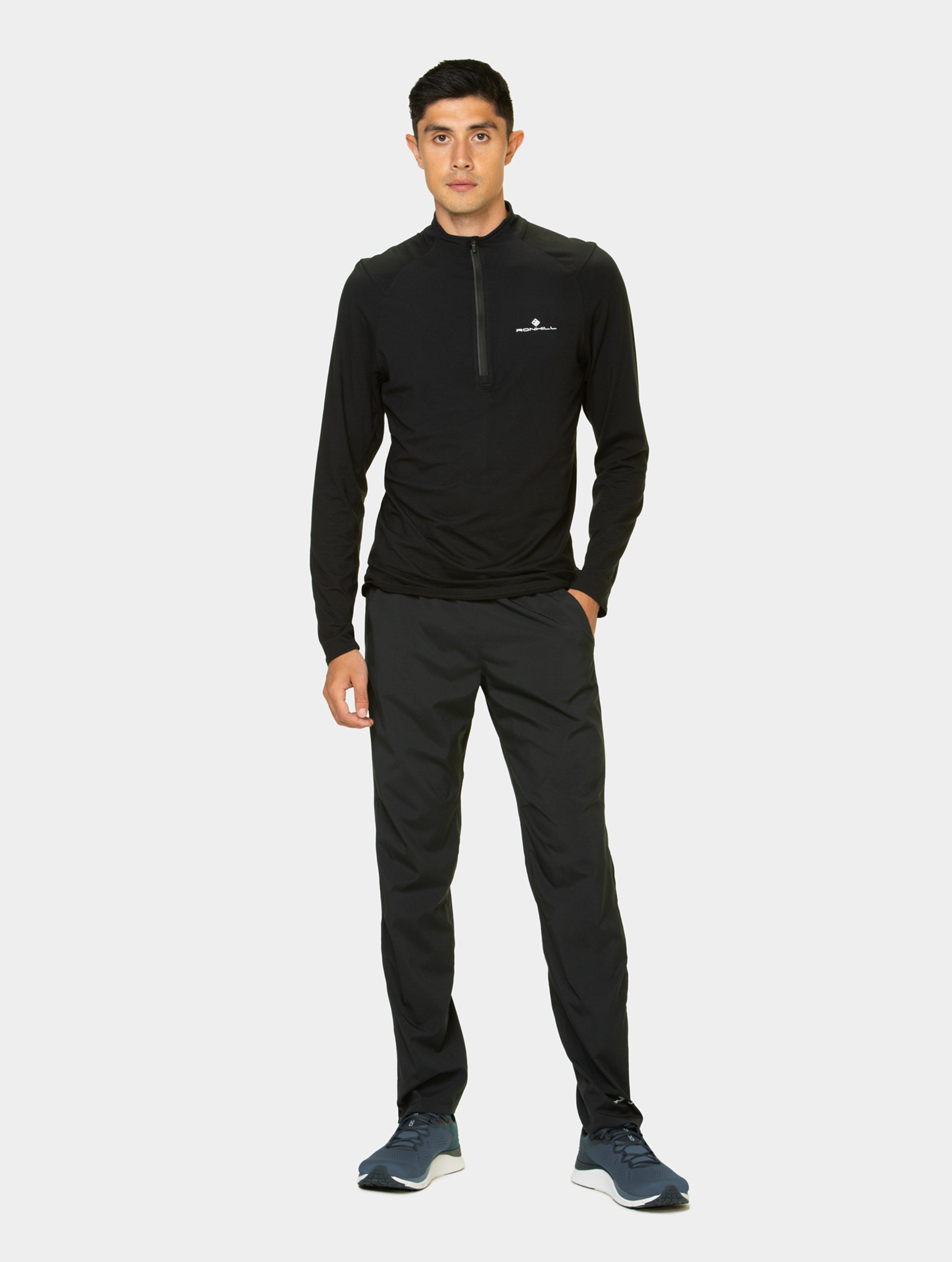 RH-00681 Black/Bright White