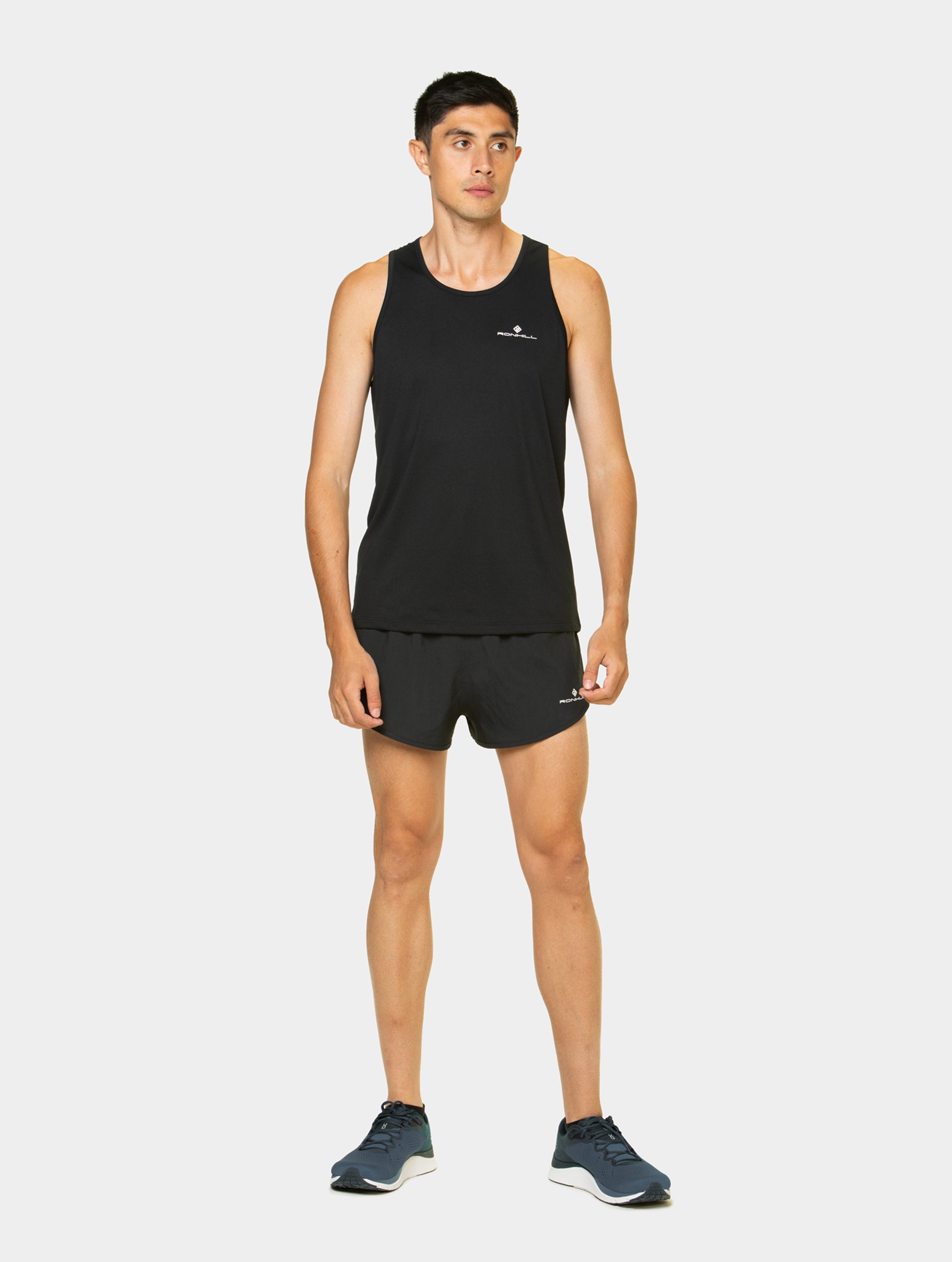 RH-00681 Black/Bright White