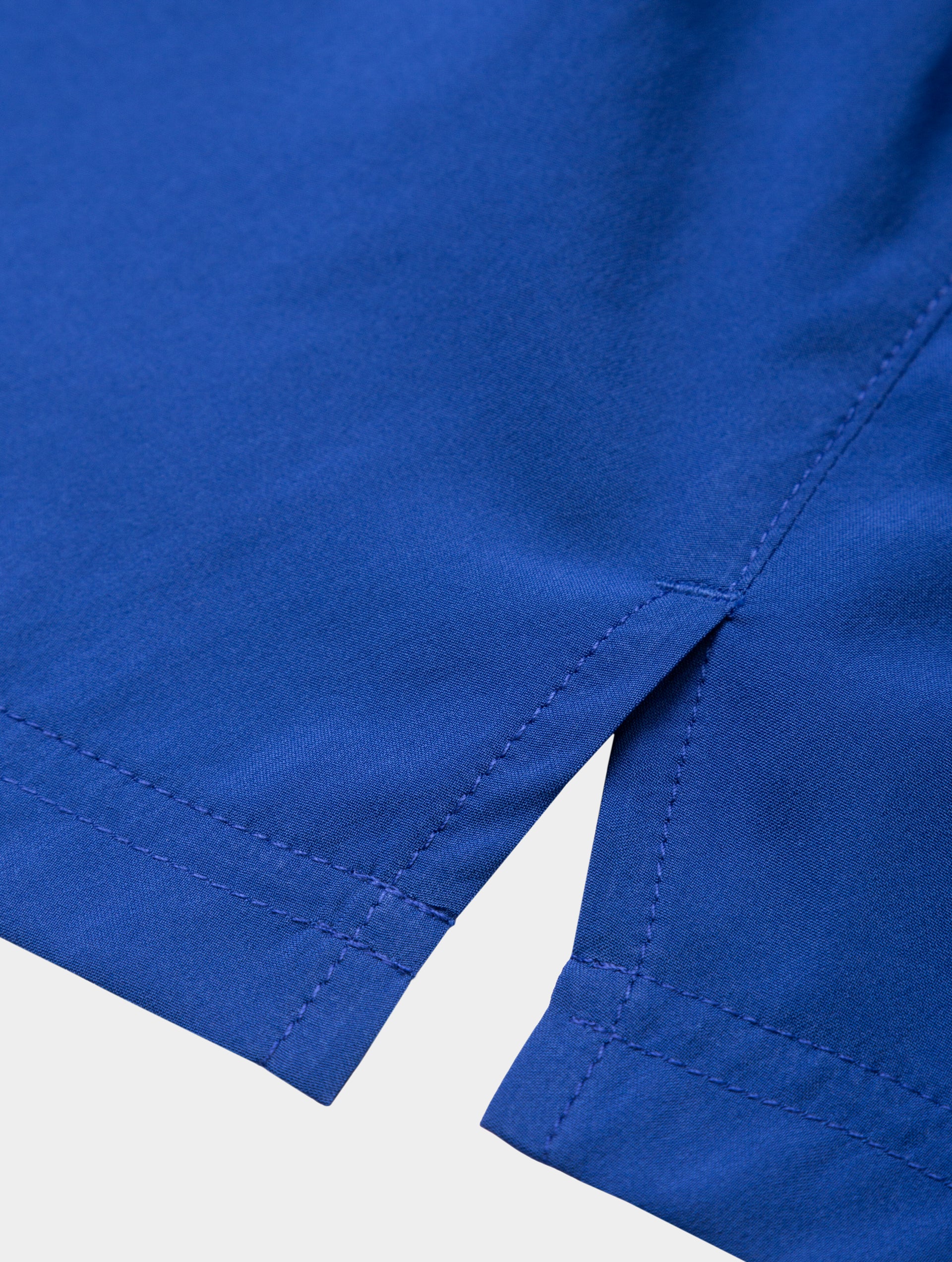 Rh-00898 DrkCobalt/BrightWhite