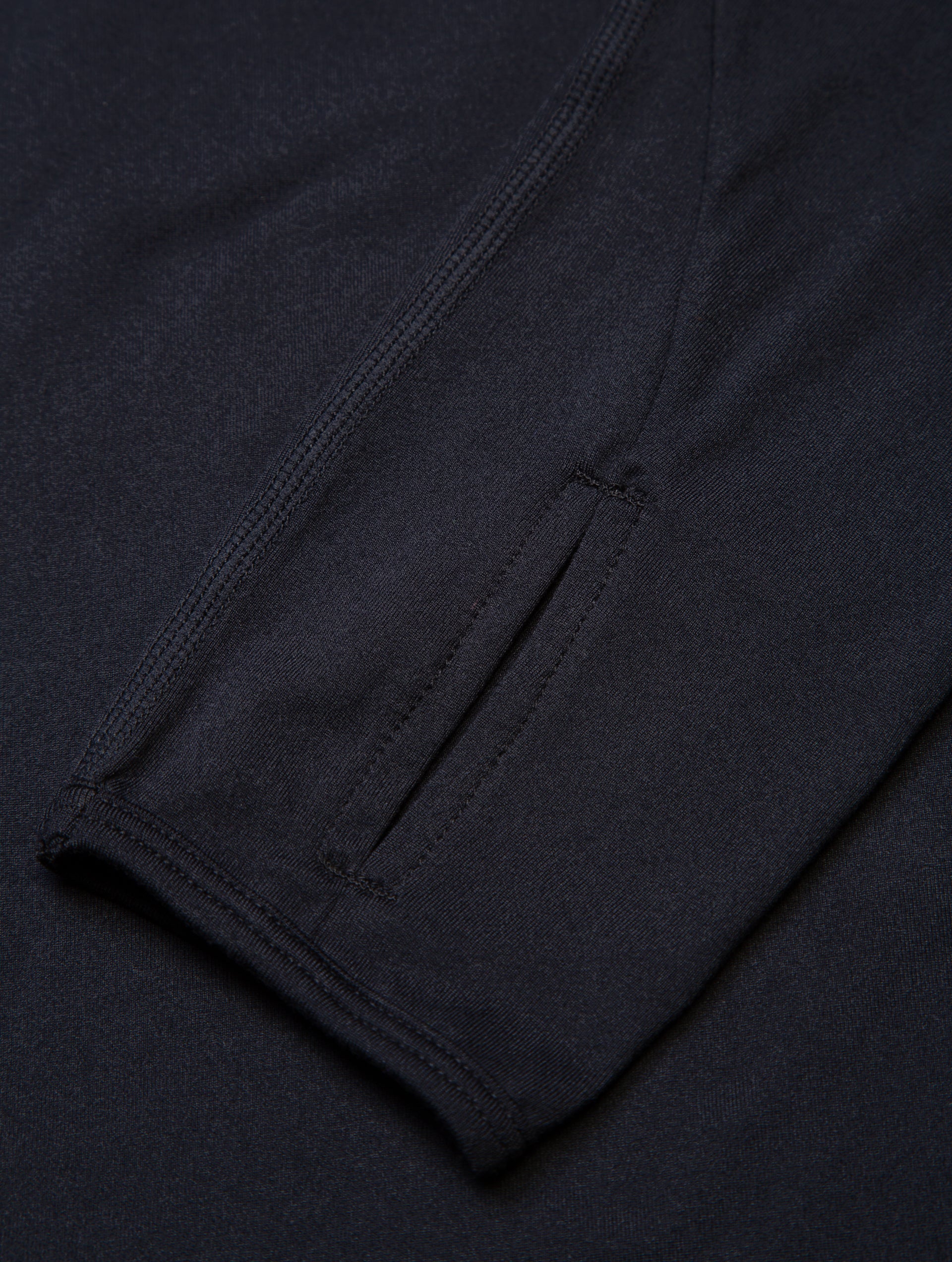 RH-00681 Black/Bright White