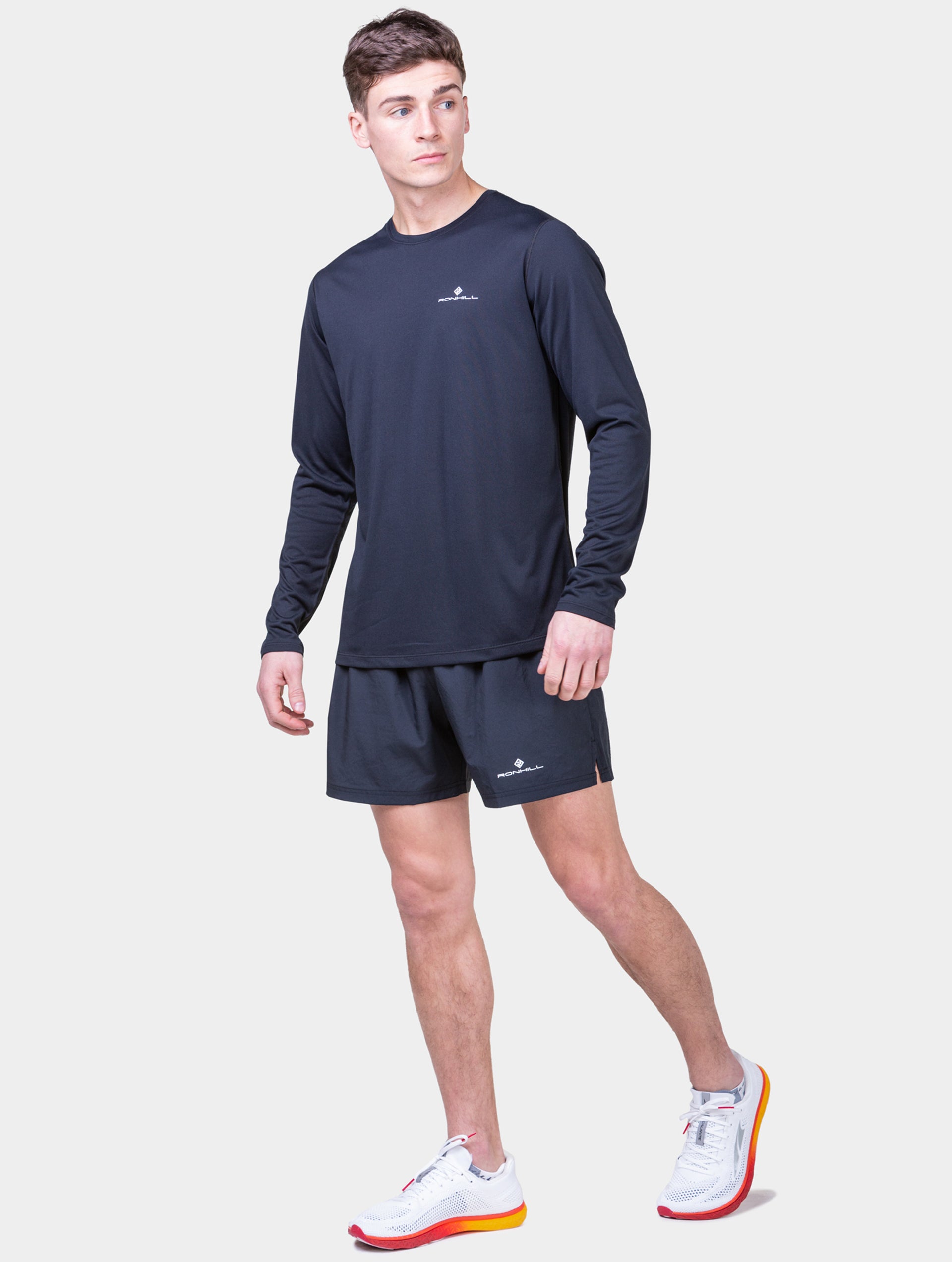 RH-00681 Black/Bright White