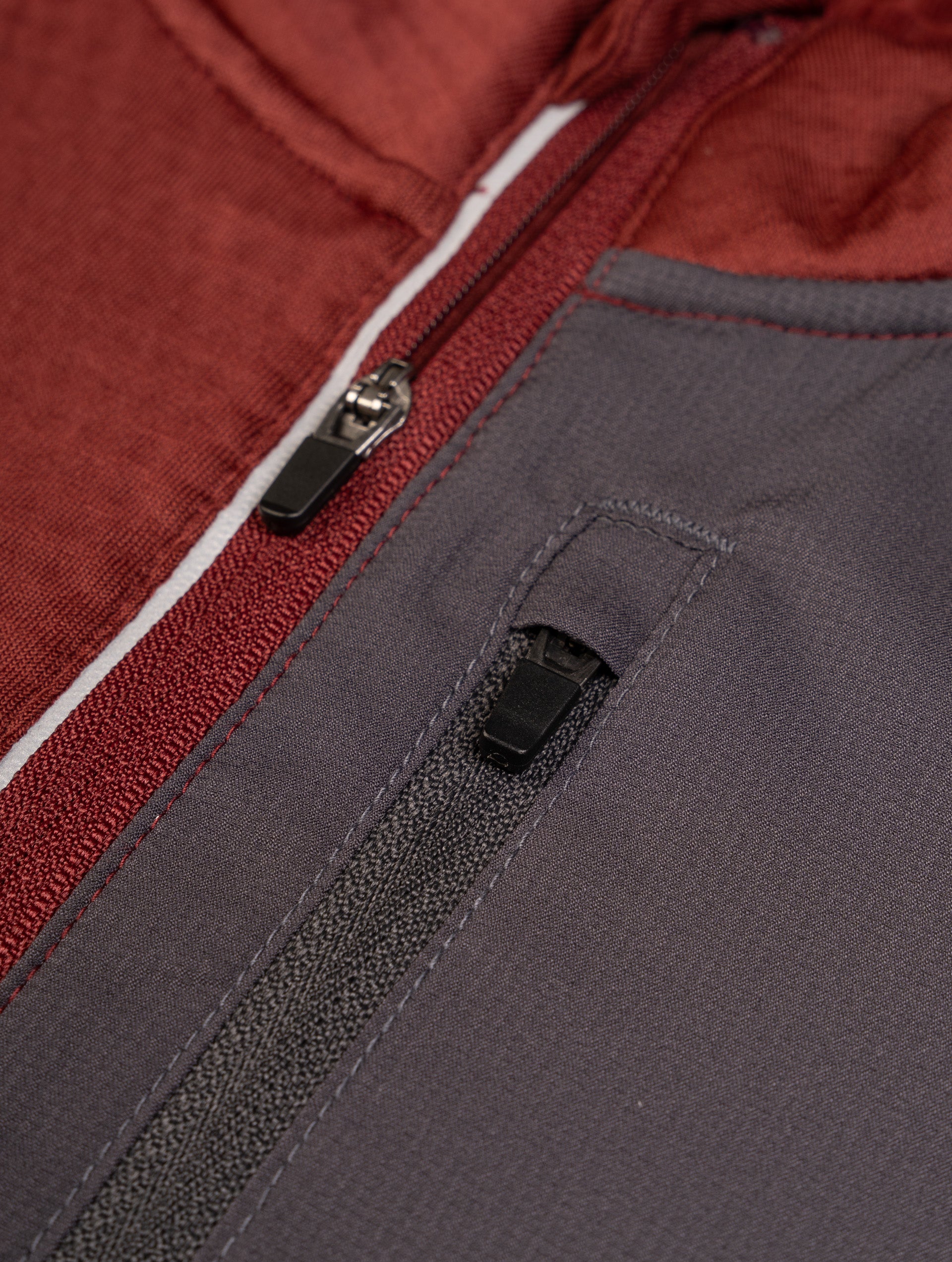 Rh-01293 Chestnut/Oxide