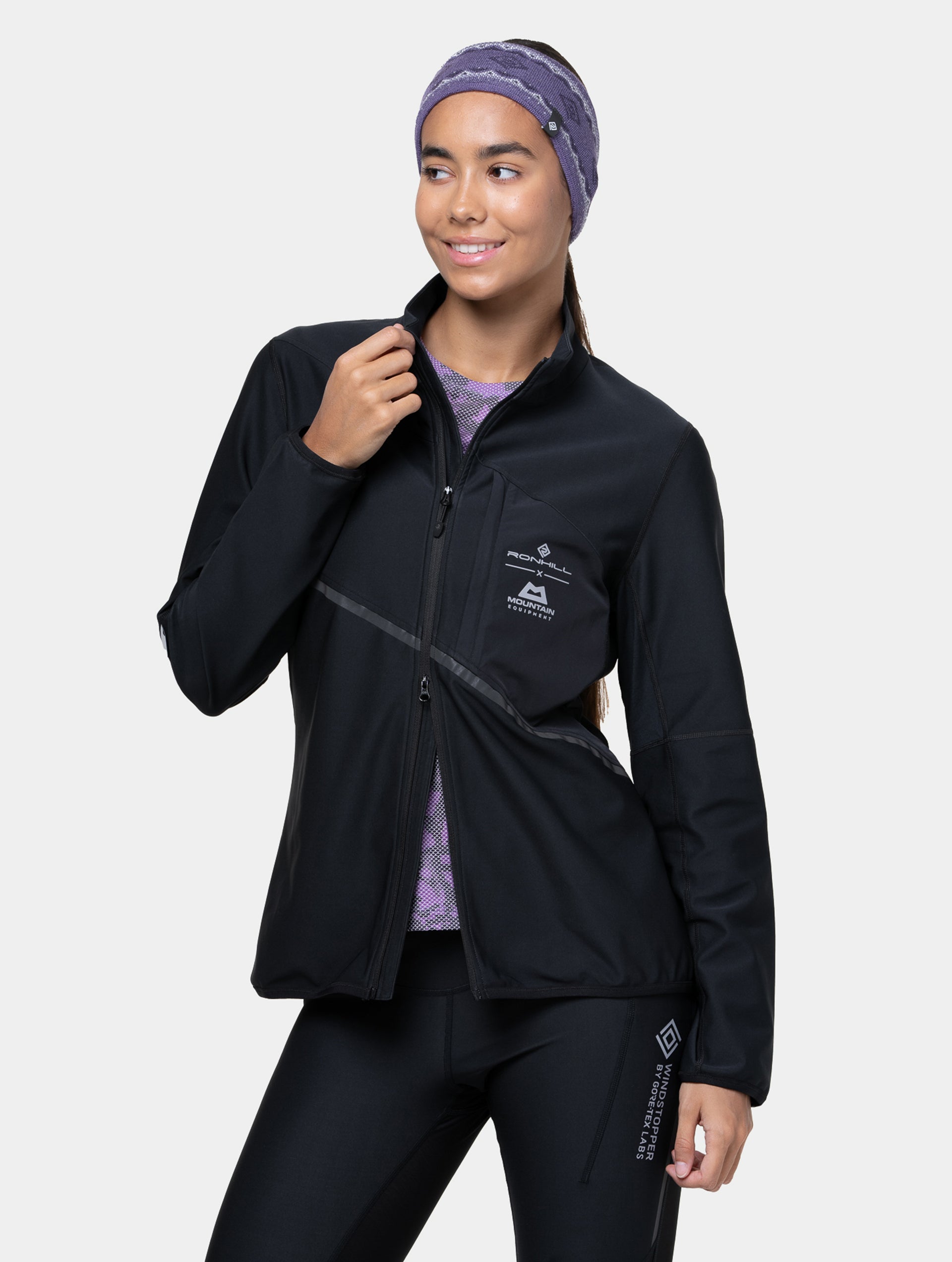 R009 All Black