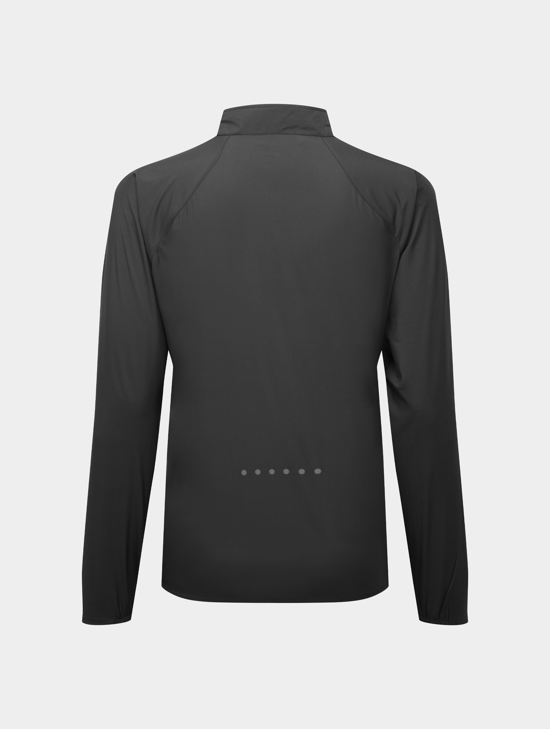 R009 All Black