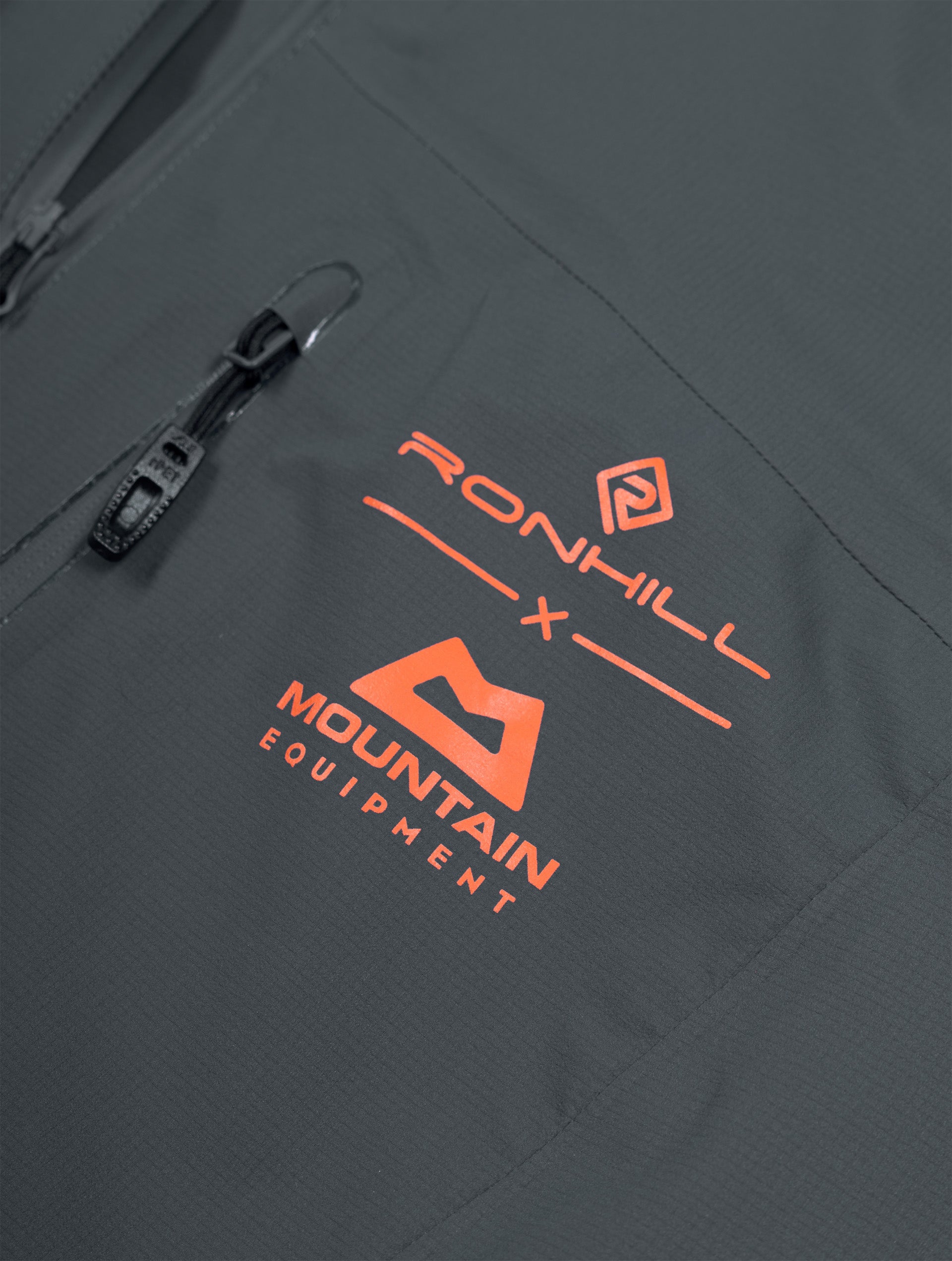 Rh-01314 Oxide/Ronhill Red