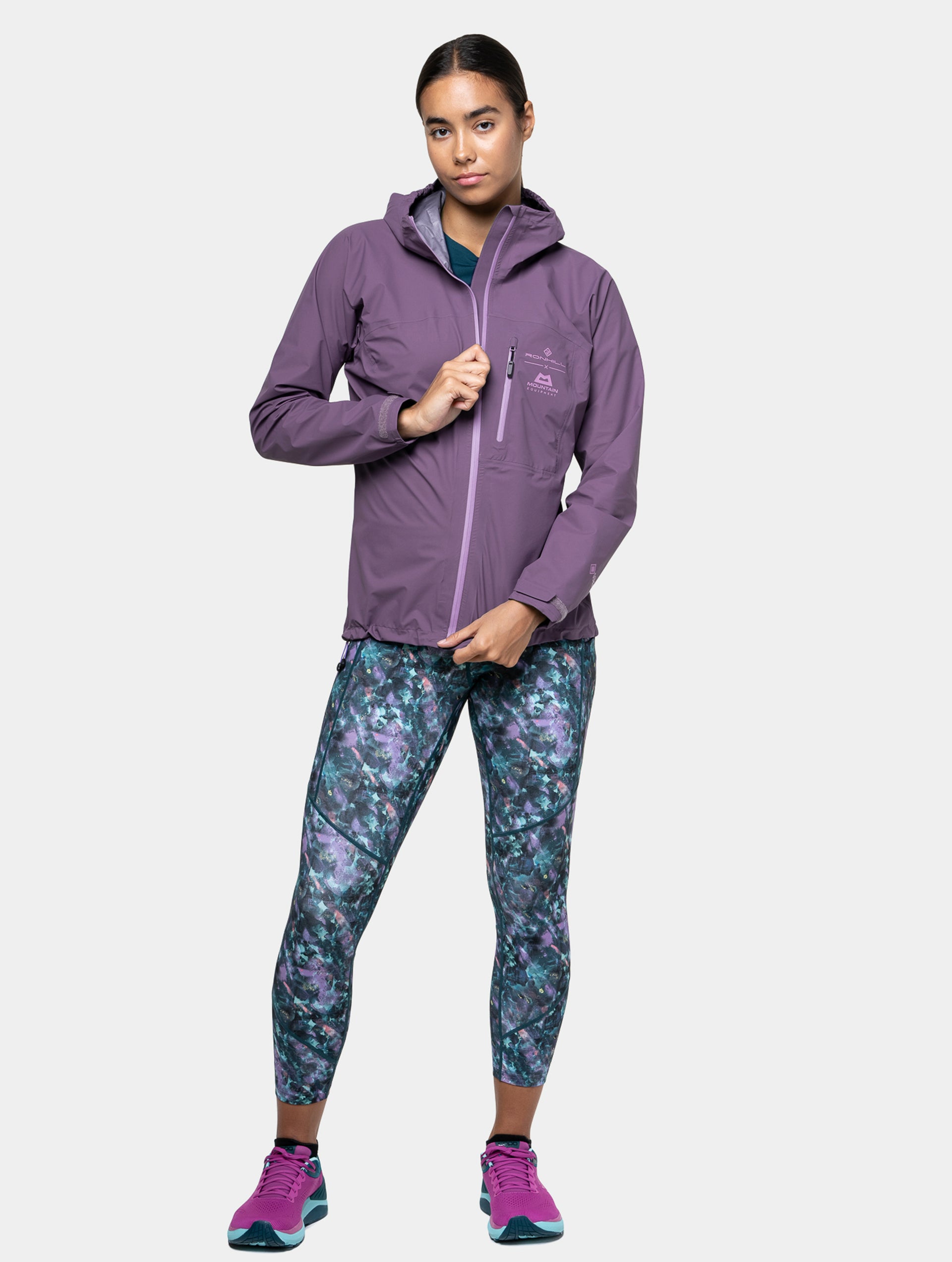 Rh-01418 Dark Iris