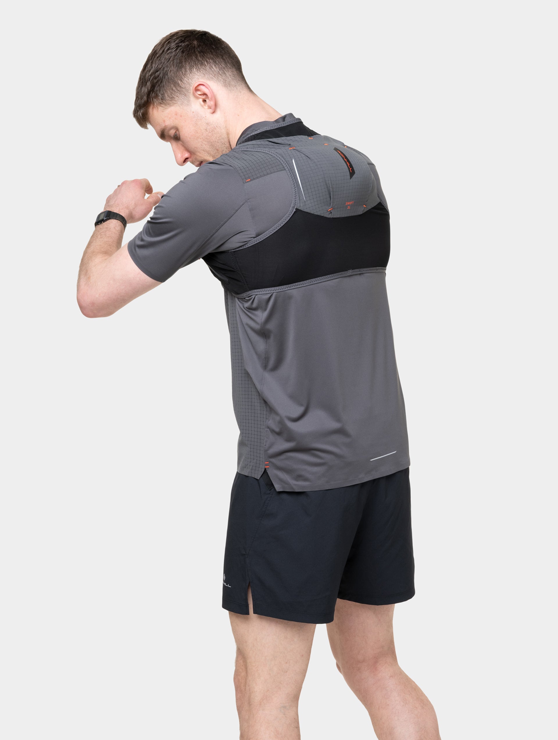 Rh-01452 Black/Ronhill Red