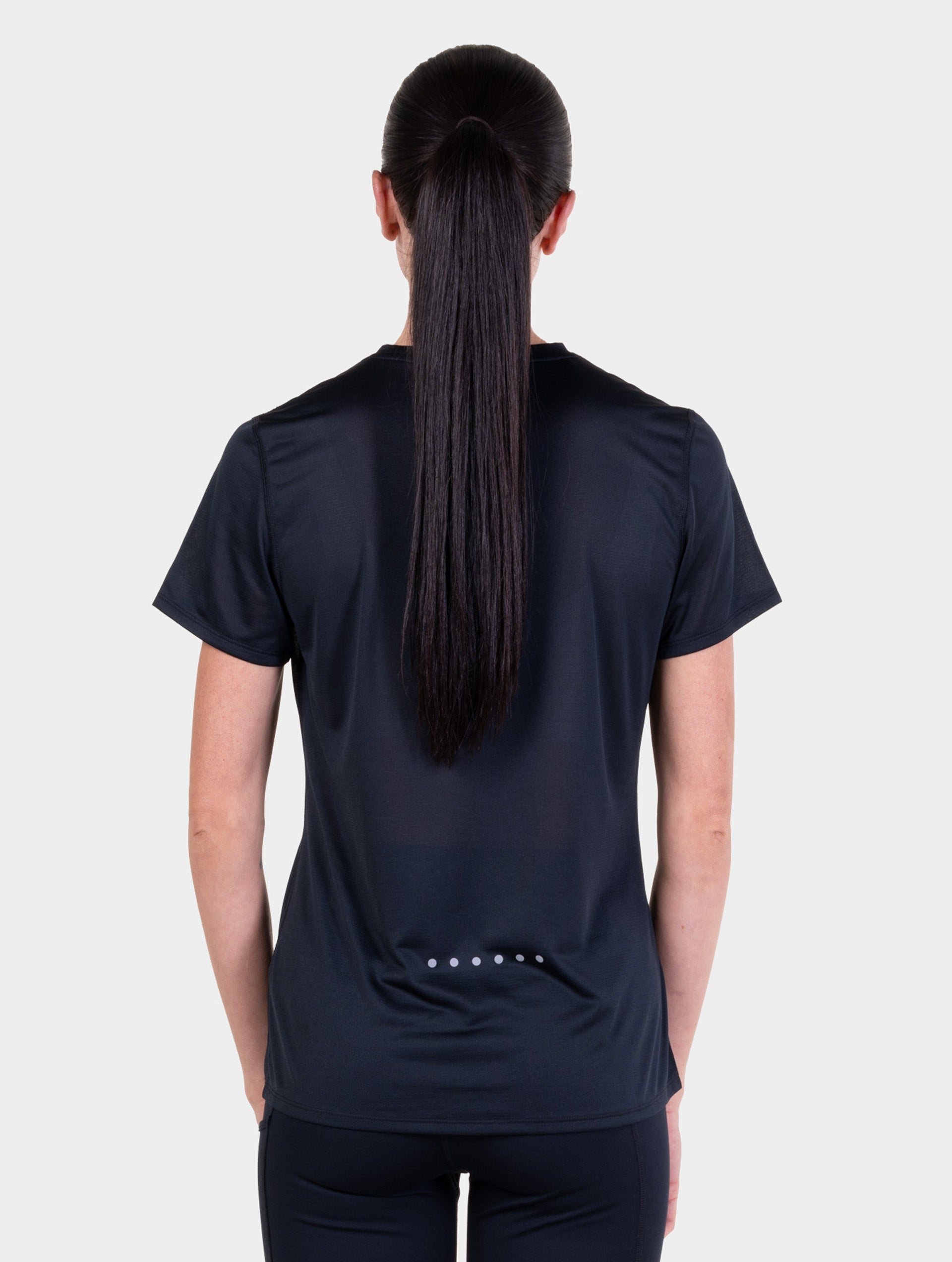 R004 Black