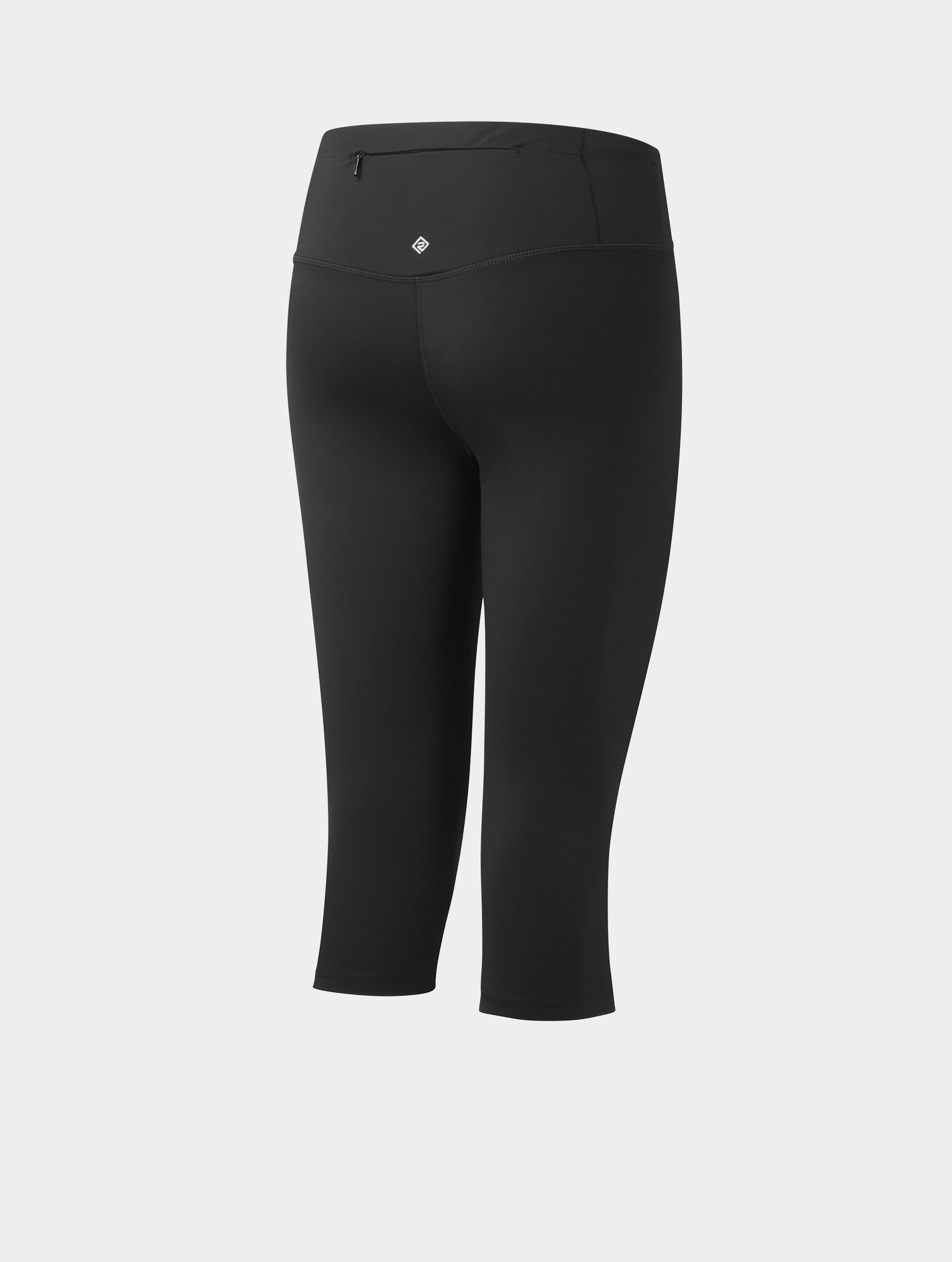 R009 All Black