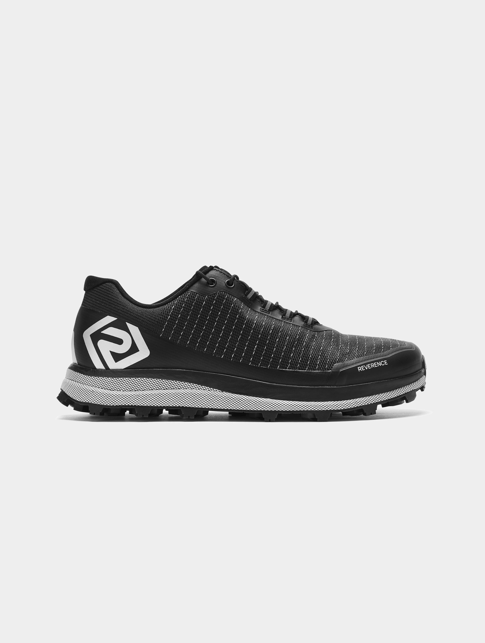 R151 Black/White