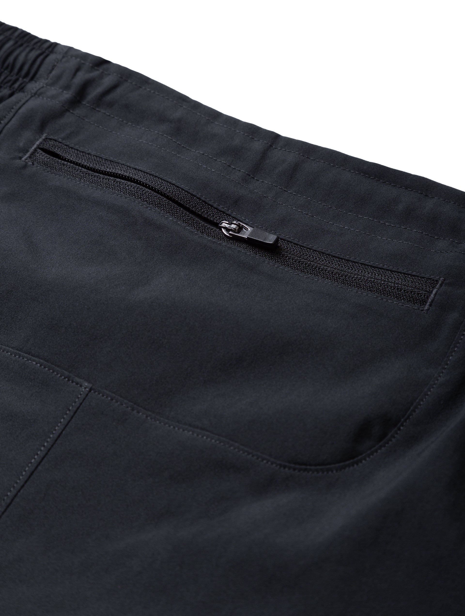 RH-00681 Black/Bright White