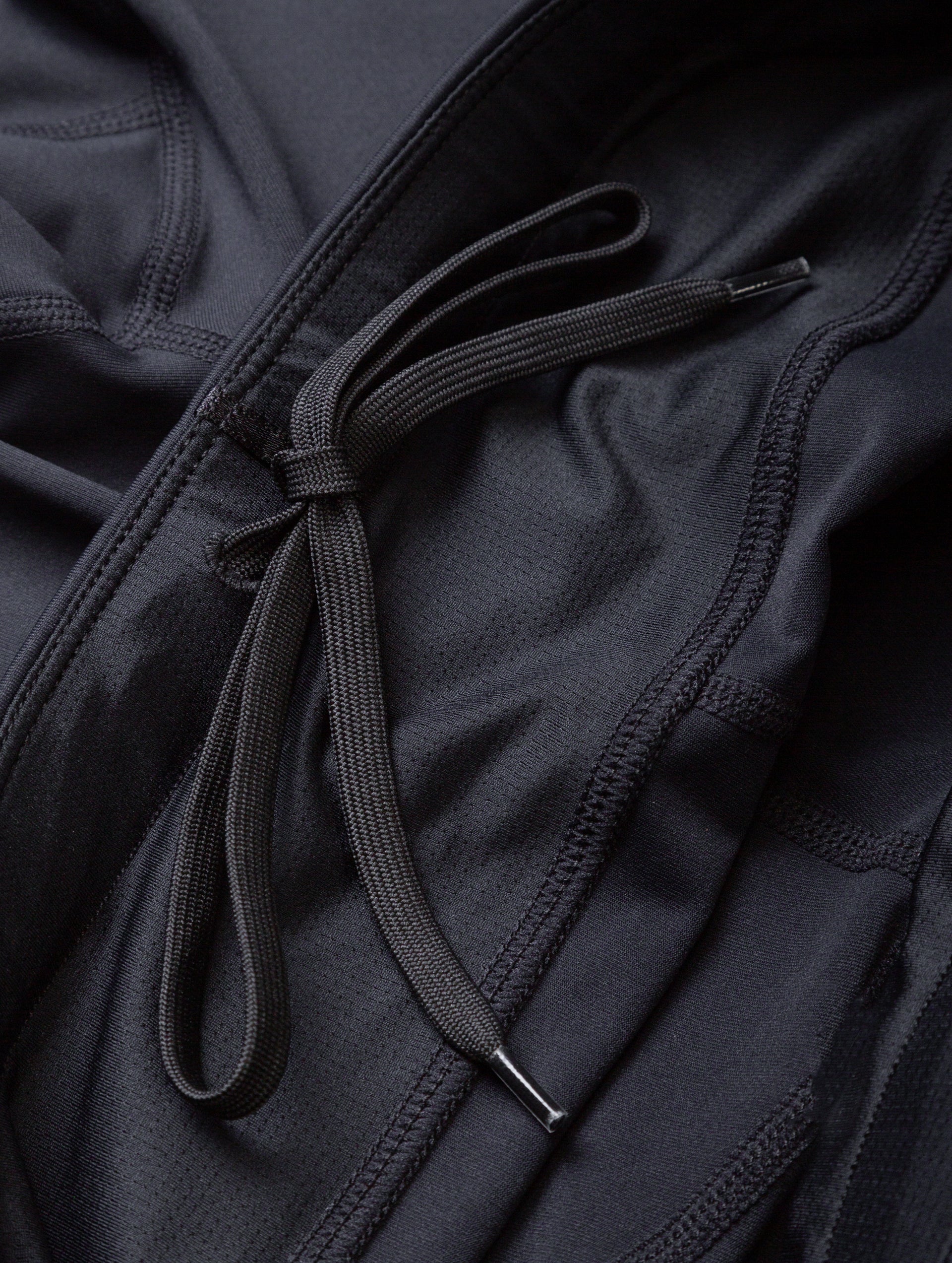 RH-00681 Black/Bright White