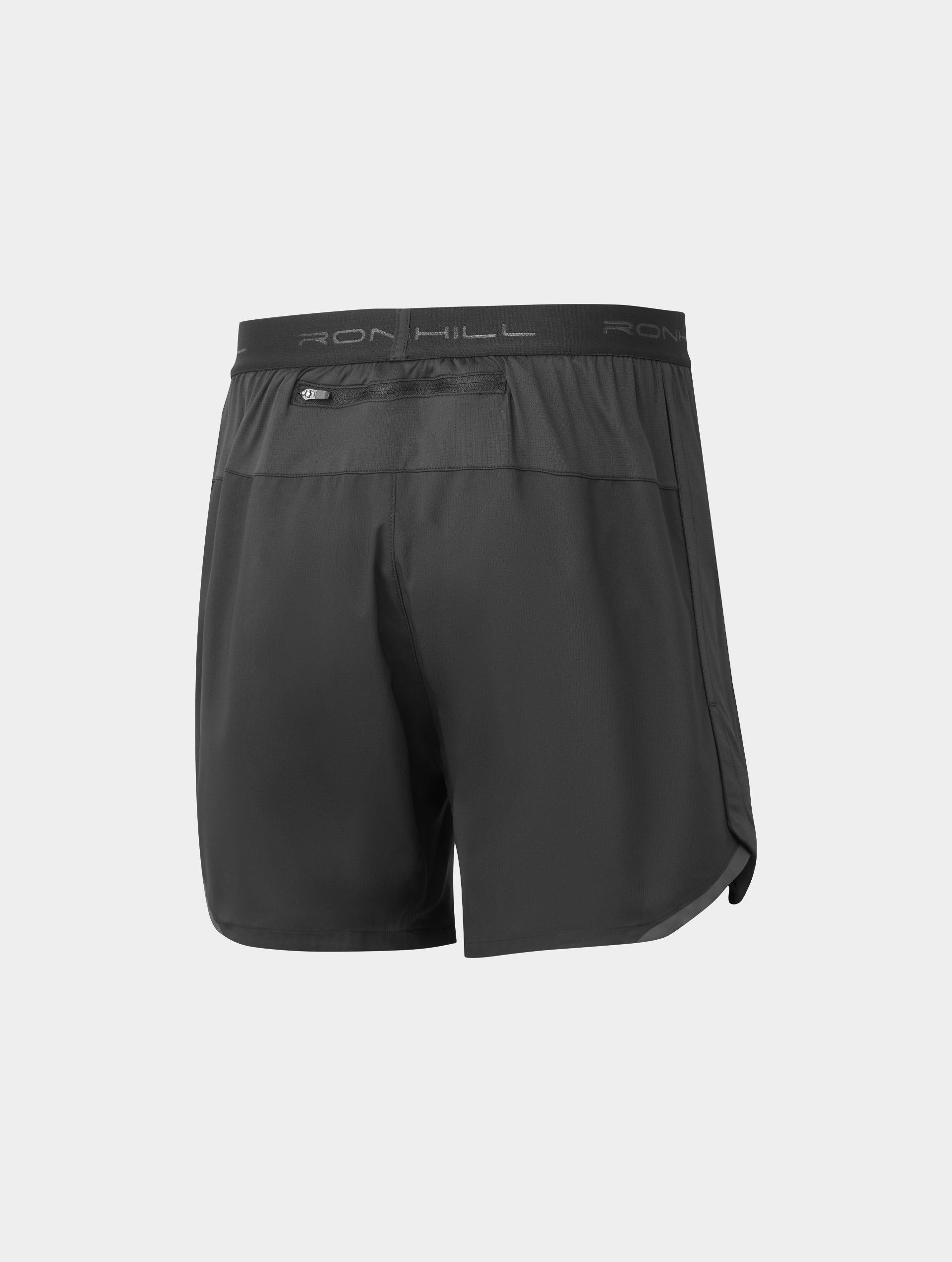 R009 All Black