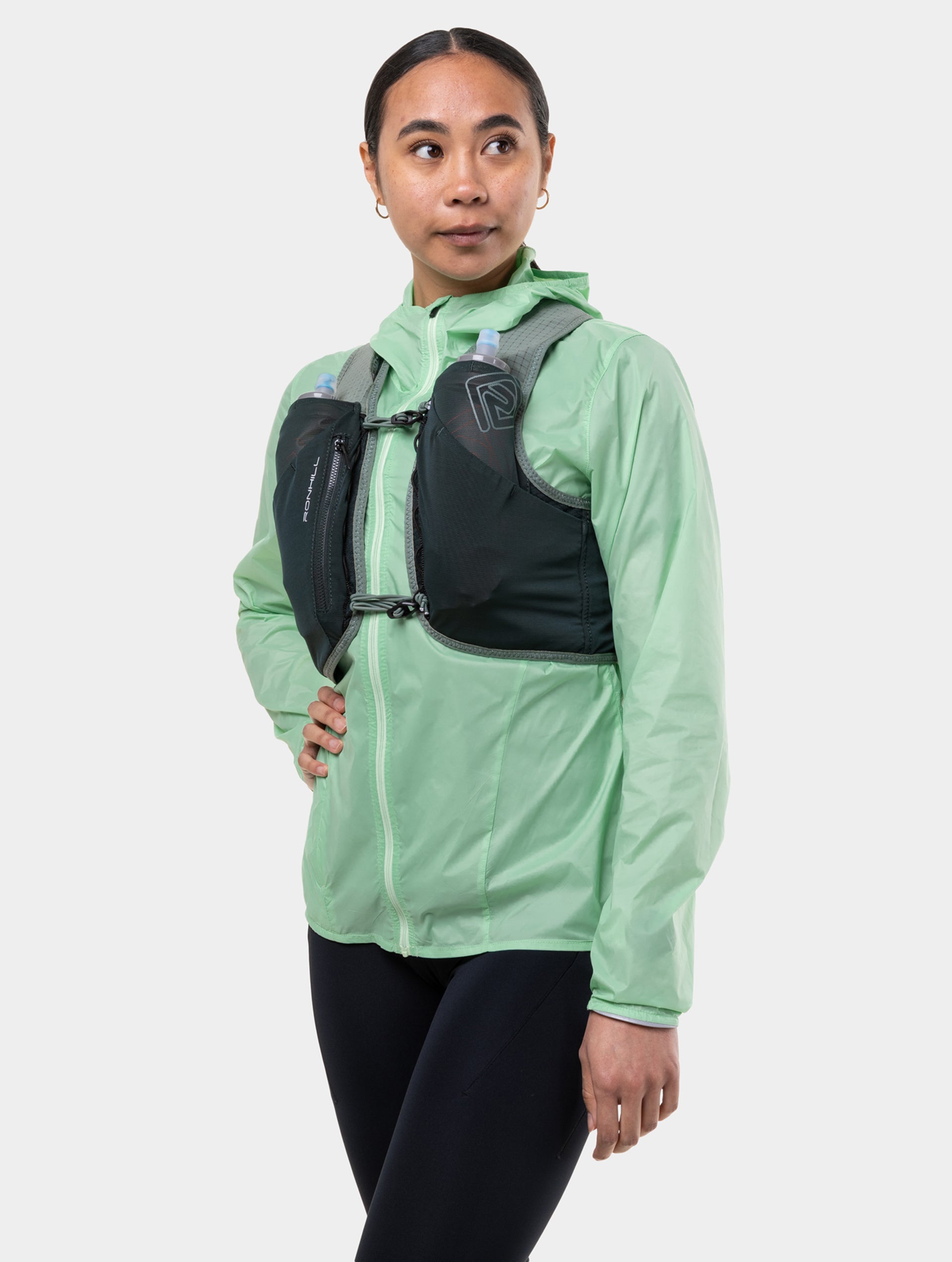 Rh-01449 Laurel/Dark Laurel