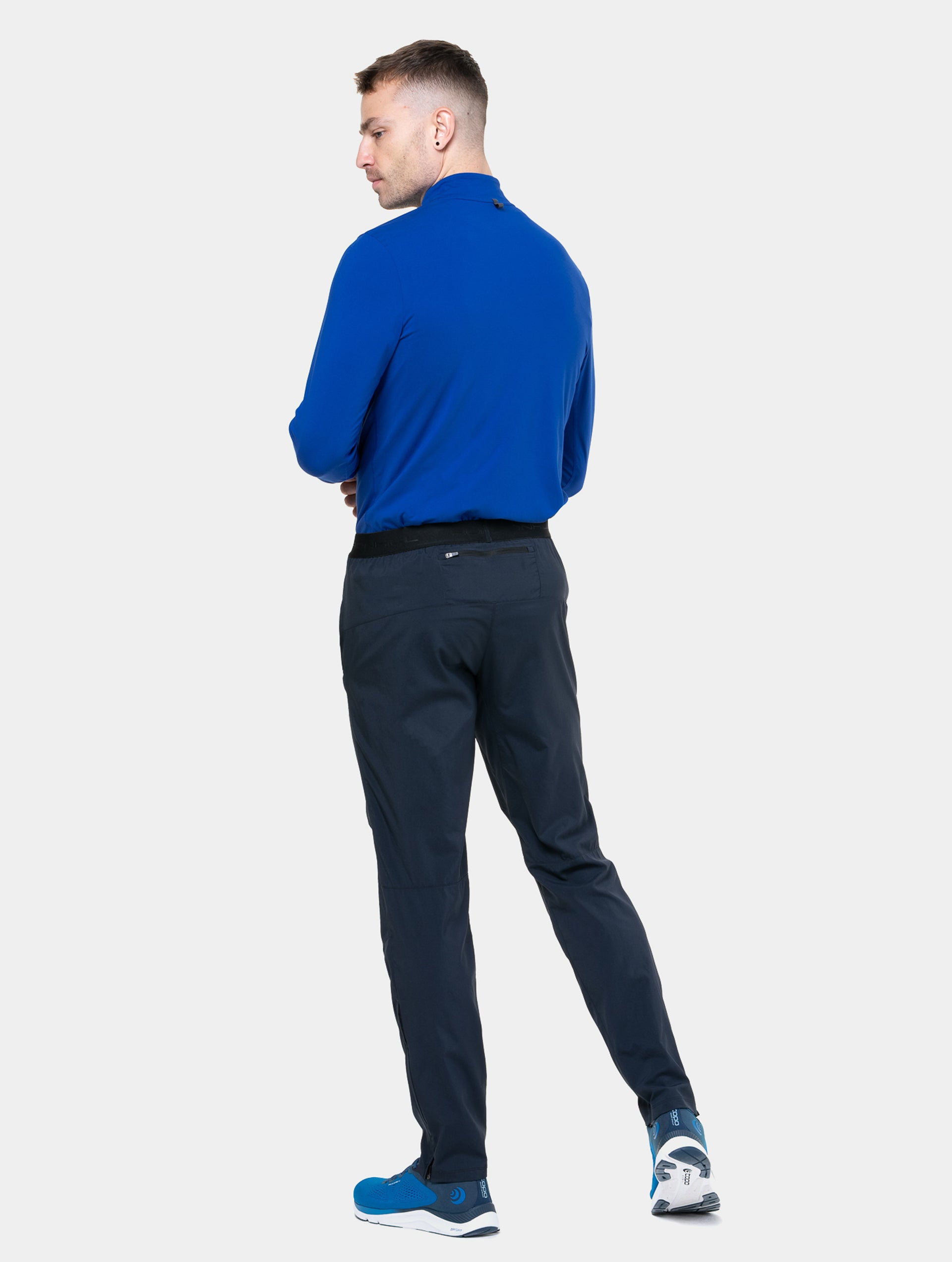 RH-00681 Black/Bright White