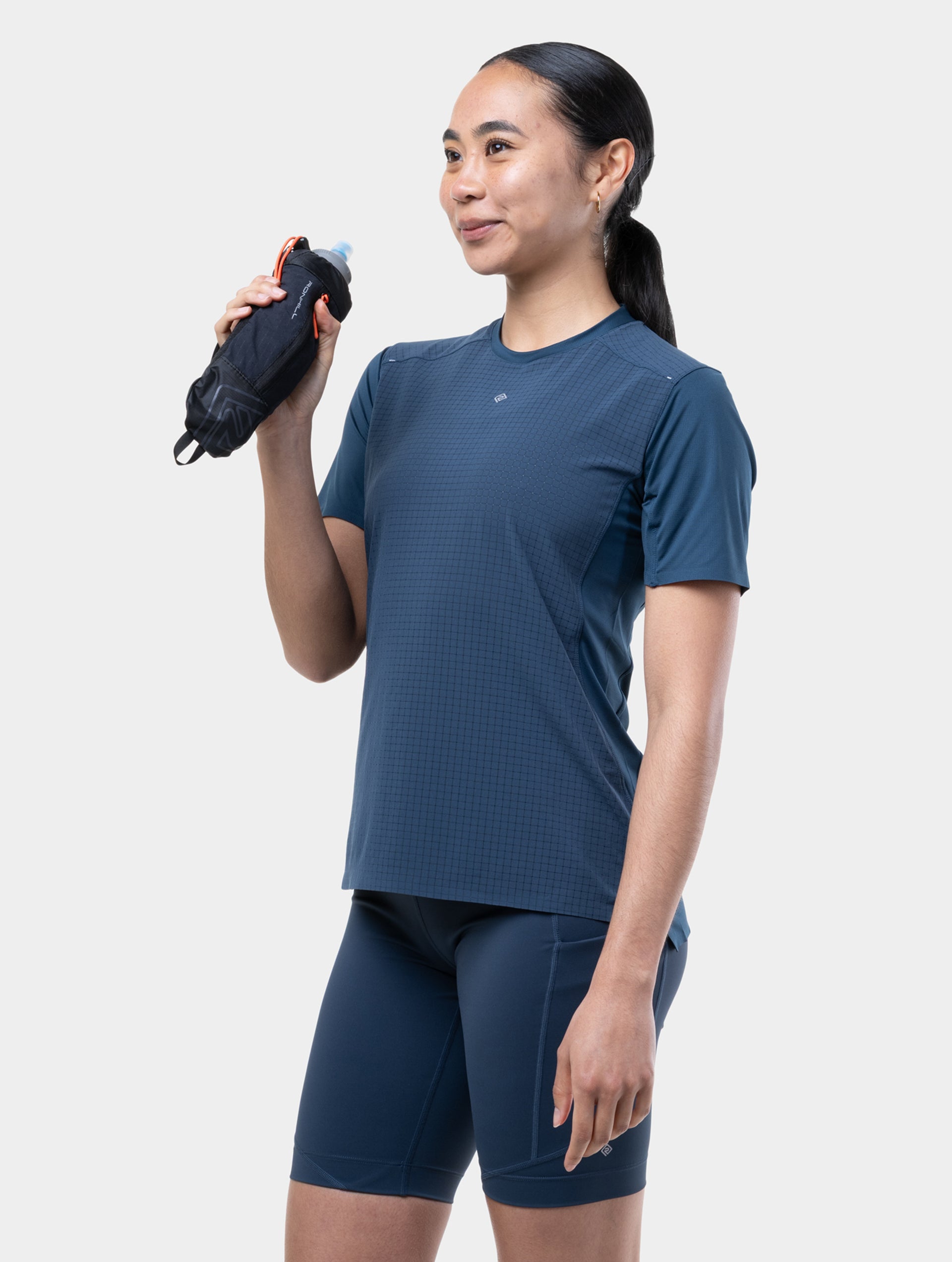 Rh-01452 Black/Ronhill Red