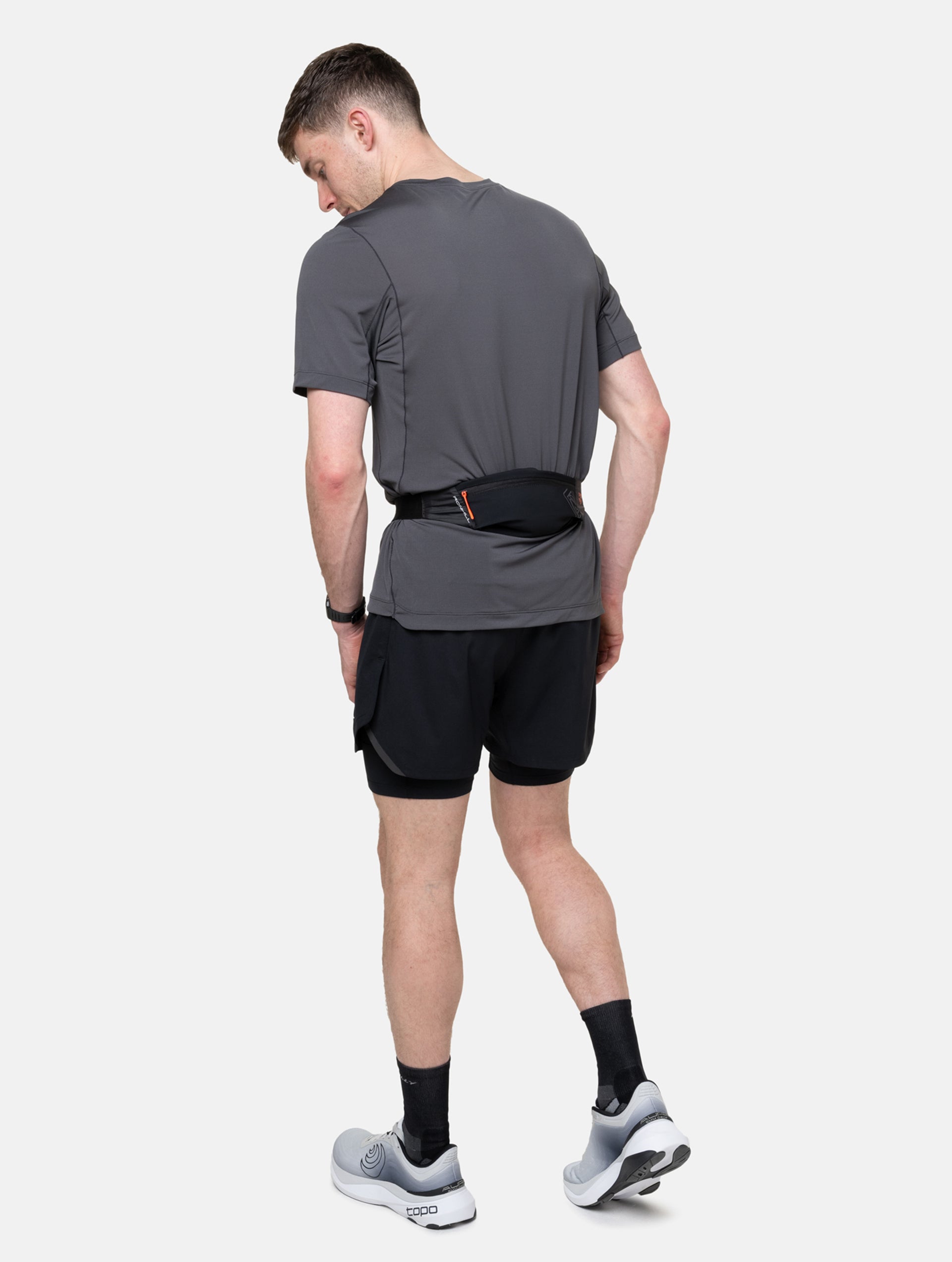 Rh-01452 Black/Ronhill Red