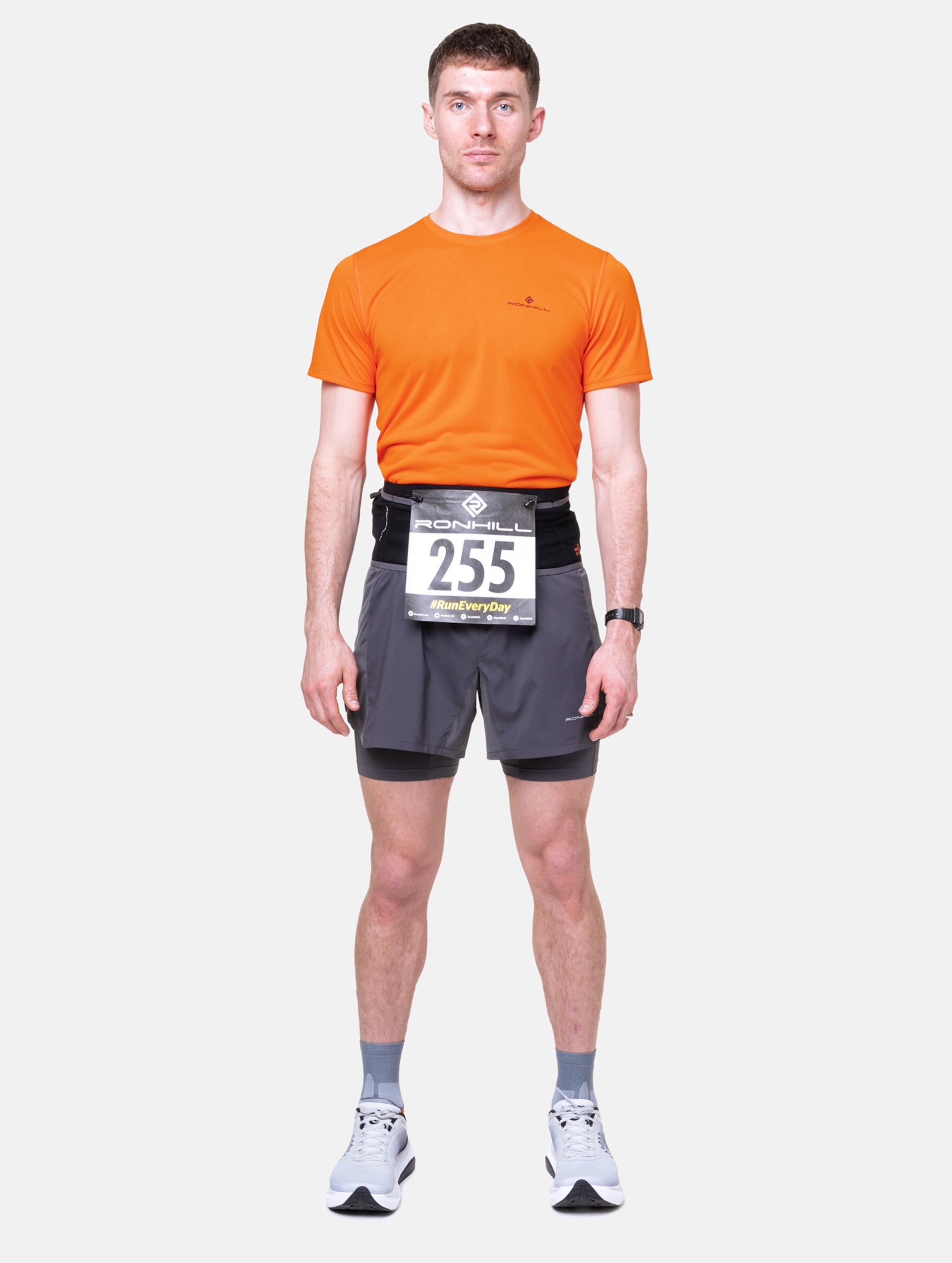 Rh-01452 Black/Ronhill Red