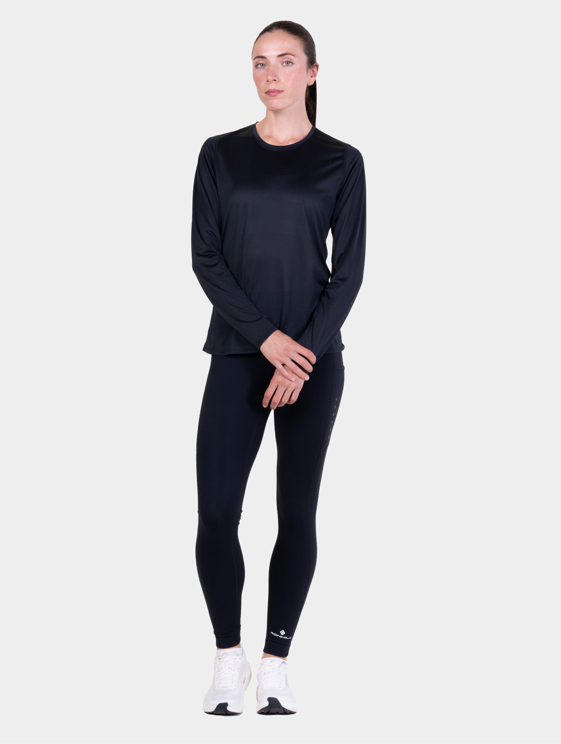 R004 Black