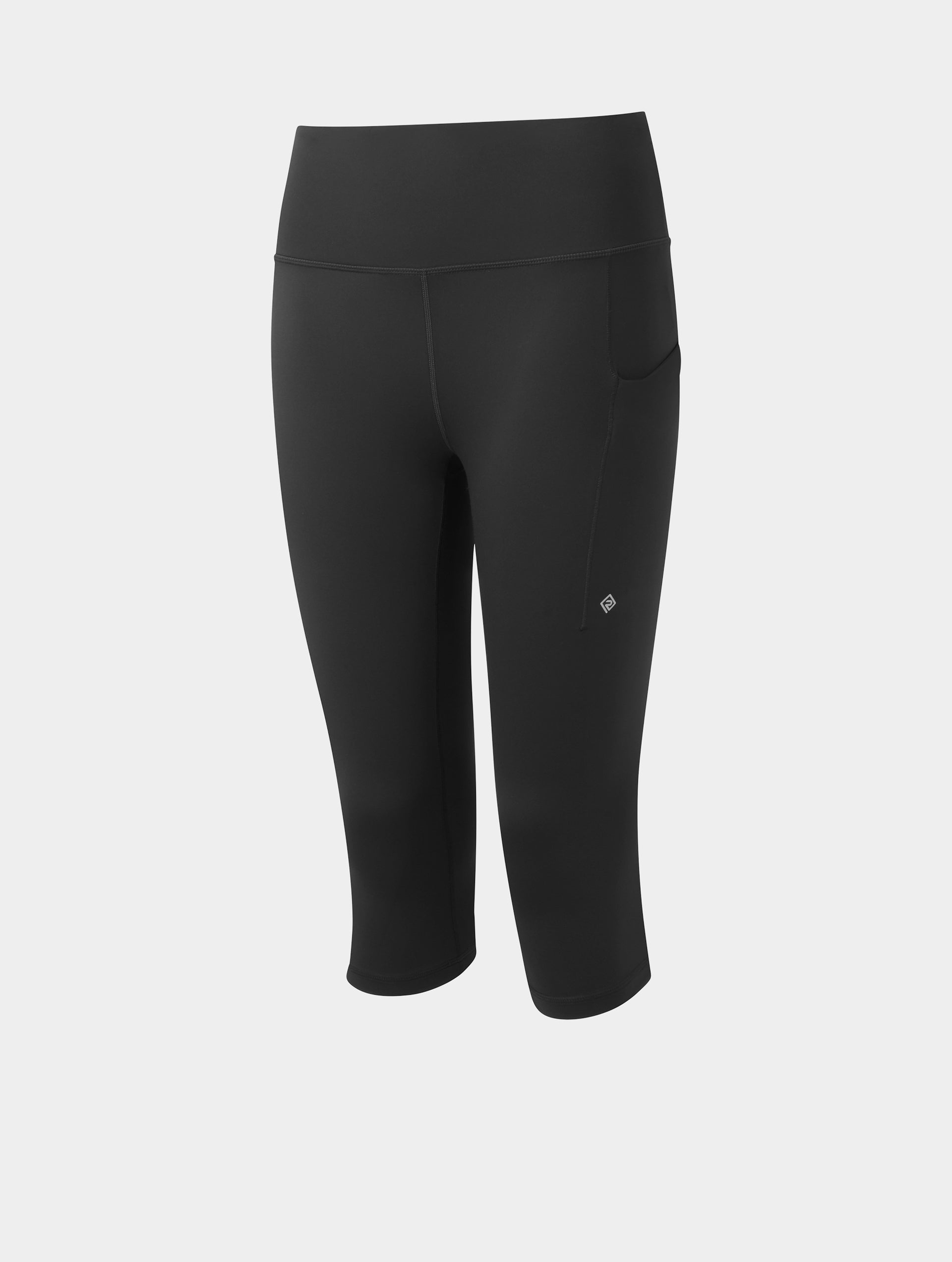 R009 All Black