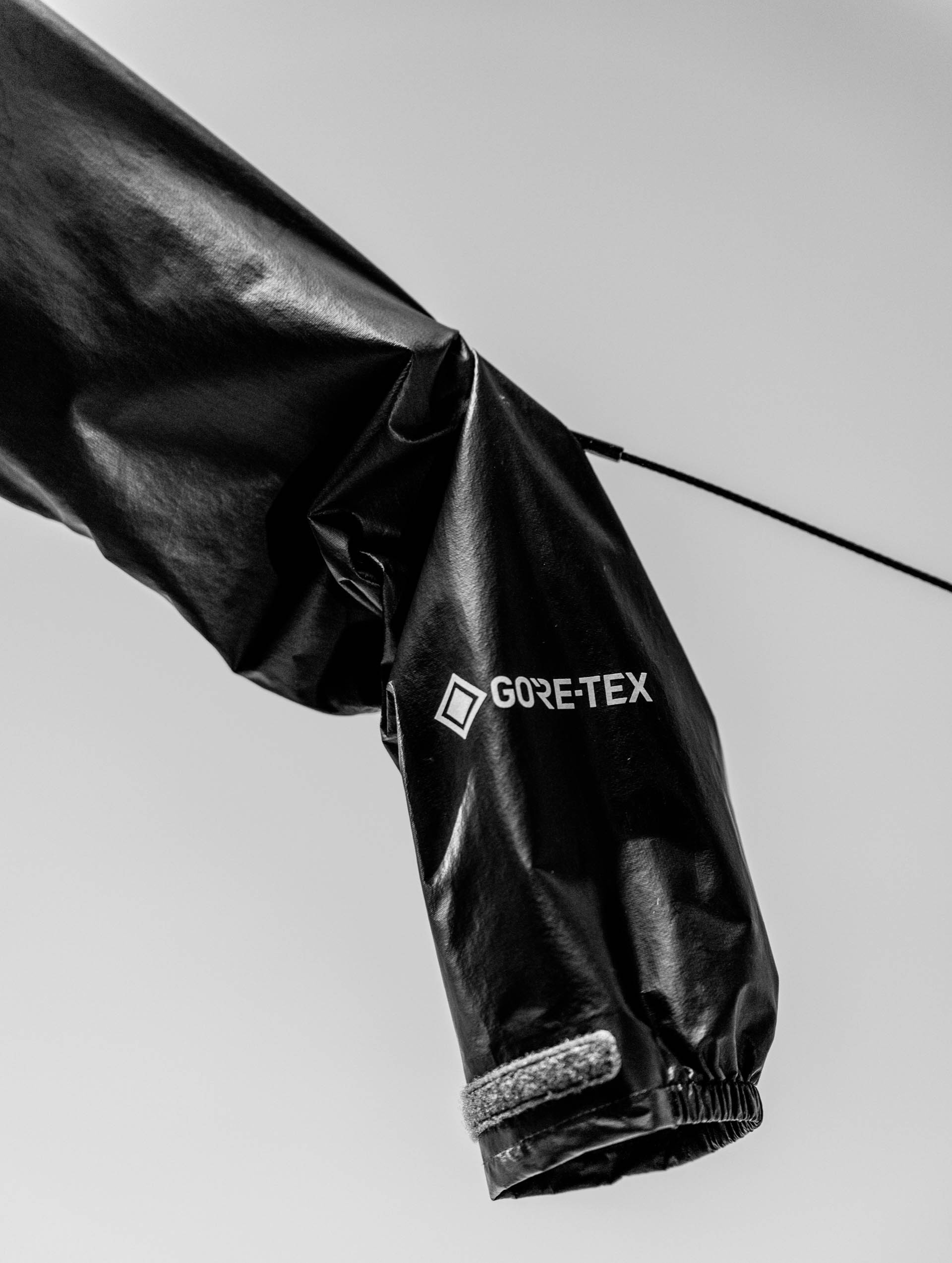 Men's Gore-Tex ShakeDry Jacket 2 | Ronhill