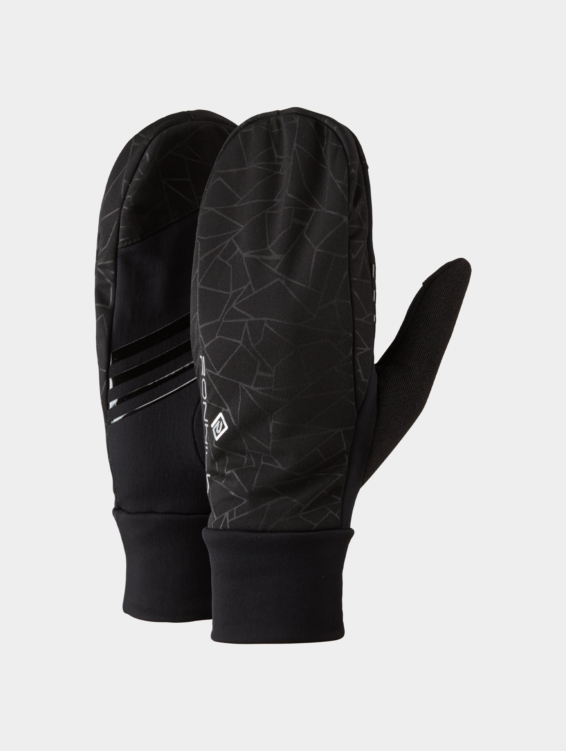 R009 All Black