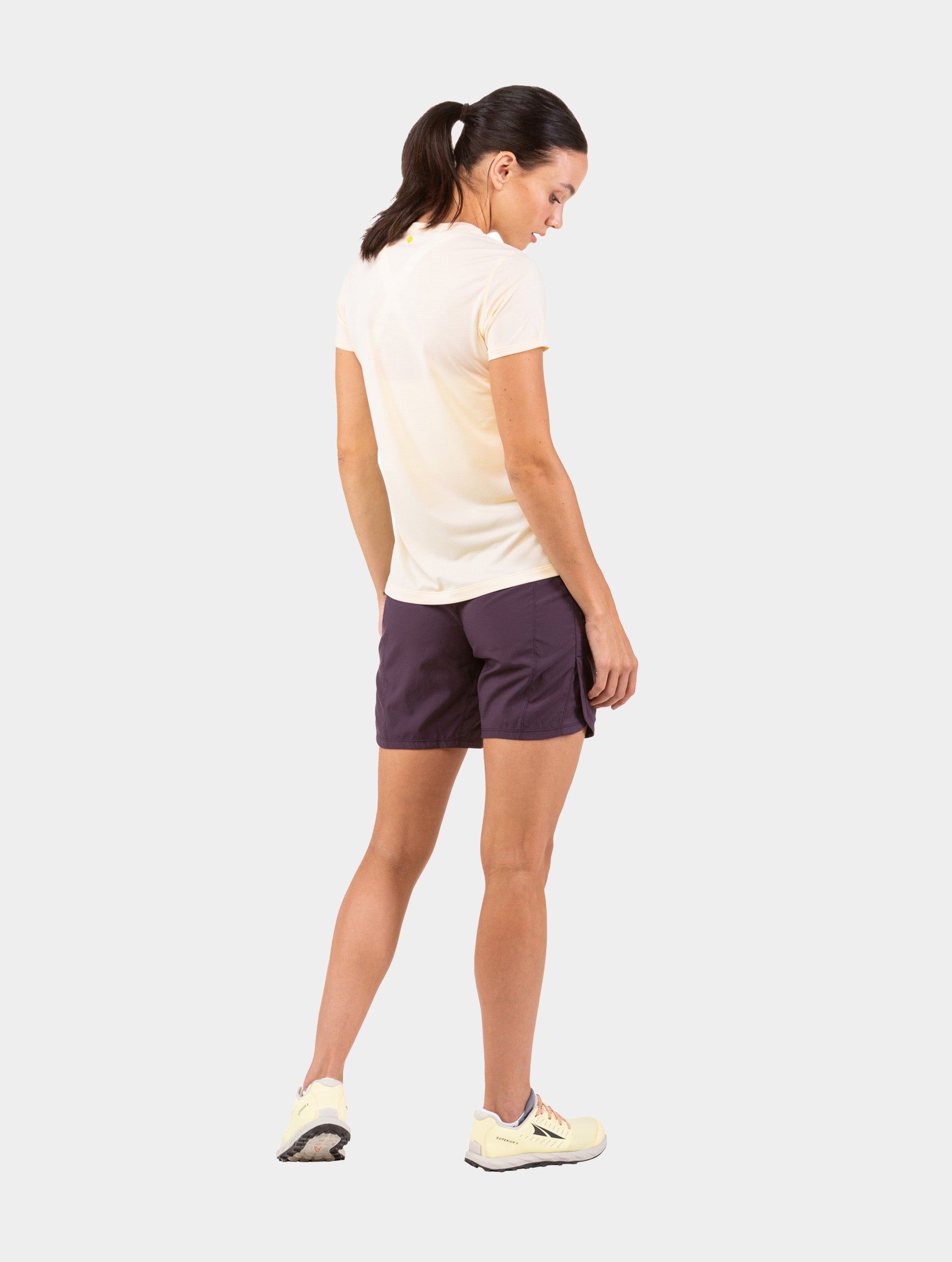 Women's 7 inch running shorts discount